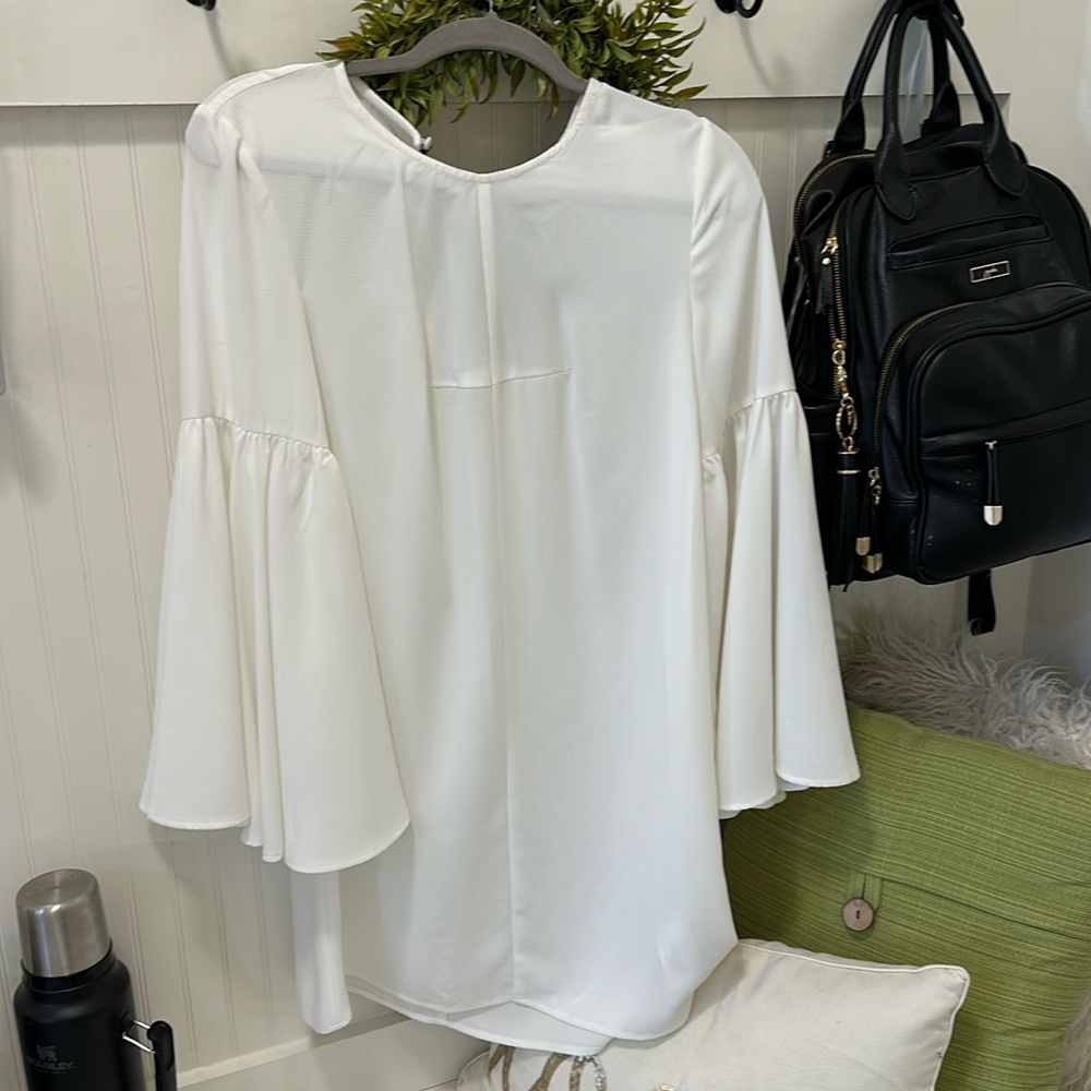 NWOT* White dress with bell sleeves